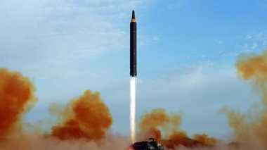今回が初の本番だった“北”の移動式発射機