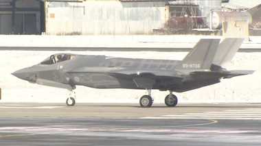 育つ/育てる戦闘機の空自F-35Aステルス戦闘機、三沢で初飛行訓練