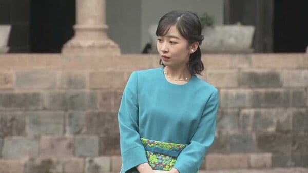 カコ様 姉・小室眞子さんから譲り受けたお召し物着用 ペルー訪問の佳子