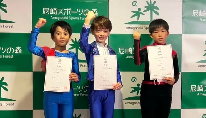 ノービスB男子表彰台