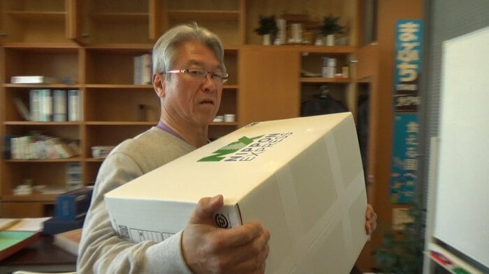 落選して議員会館から引っ越しをする中道の馬淵澄夫共同選対委員長