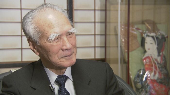 TOSの取材に応じる村山さん