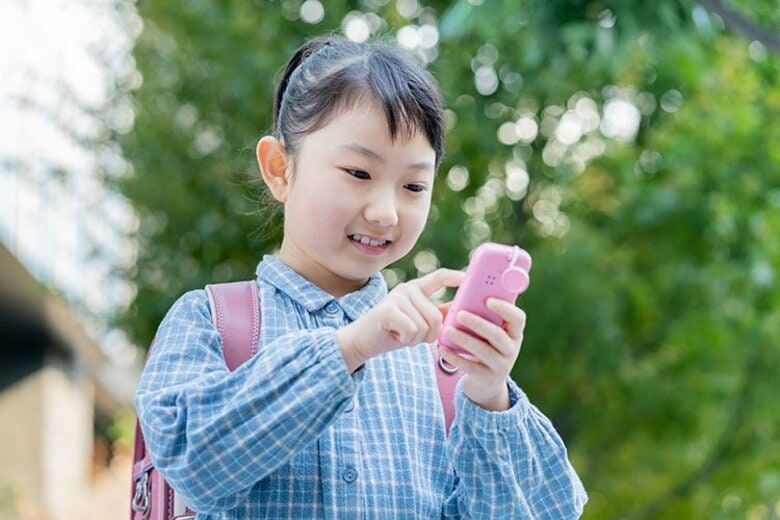 【調査結果】メールを利用したことがある小中学生は76%。利用頻度は中学生よりも小学生の方が高い