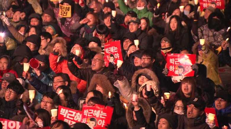 朴槿恵前大統領に抗議するデモ(2016年)