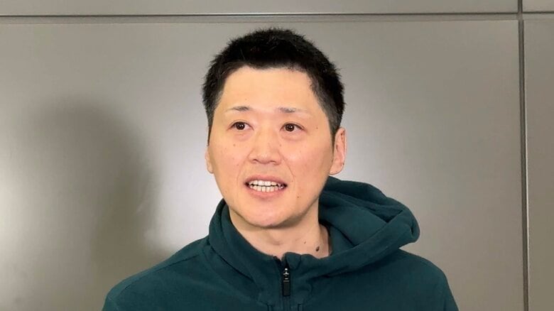 恩塚亨監督（44）