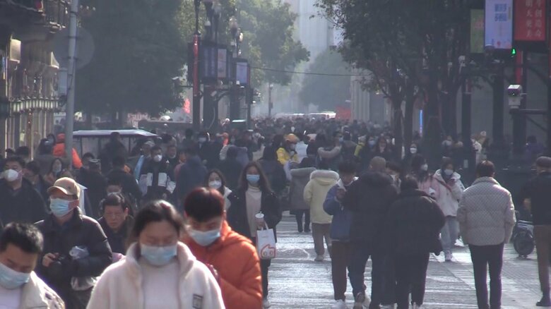活気にあふれるメイン通り（1月19日）