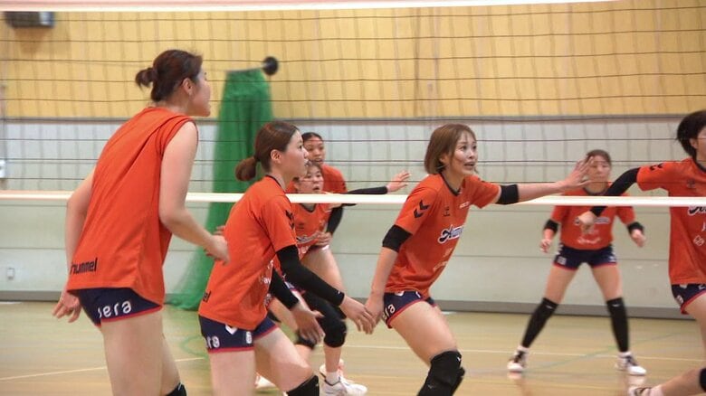 練習に励むアランマーレ秋田庄内の選手たち