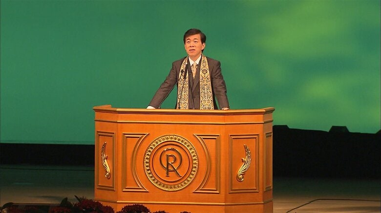 講演する大川隆法氏（2009年7月）