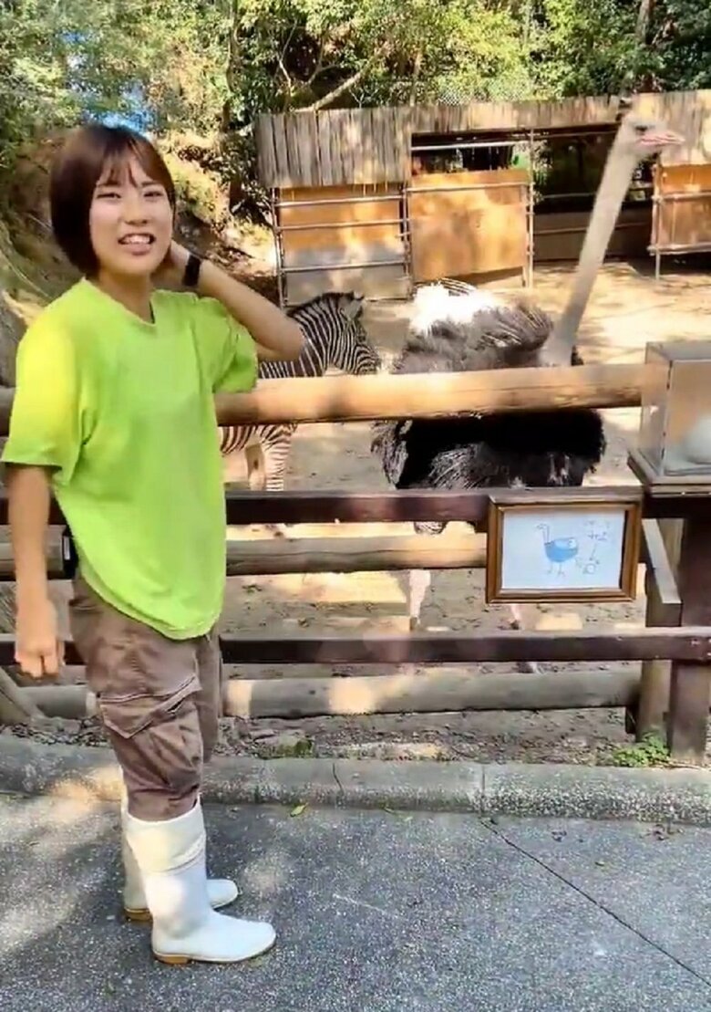 キョウちゃんは澄まし顔で去っていく