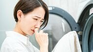 家族を傷つけないためにも「加齢臭」は洗濯で落とす！汚れもニオイもしっかり落とす洗剤の選び方と洗濯機で洗う際のコツ