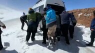 南米ボリビアに大雪　ラマや羊16万頭以上が放牧地に取り残される　タイでは豪雨で洪水被害