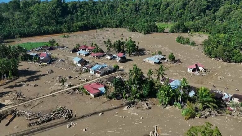 インドネシア・スマトラ島で豪雨被害が拡大　東南アジアなどで死者1100人以上｜FNNプライムオンライン