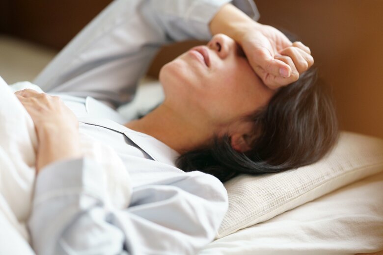 全身の緊張は上半身に出やすい（画像：イメージ）