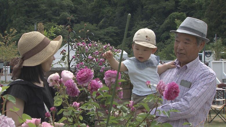 フェア会場には多くの家族連れの姿も