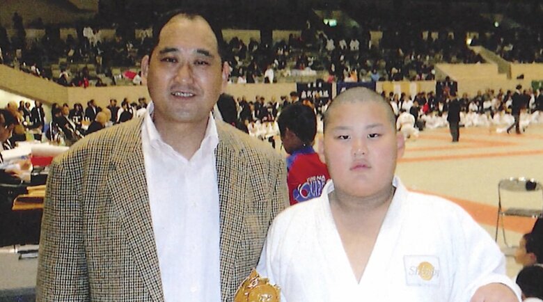 父・斉藤仁さんとの2ショット