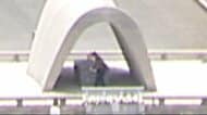 原爆慰霊碑の張り紙 呉市の無職の男を逮捕 礼拝所不敬の疑い 広島市