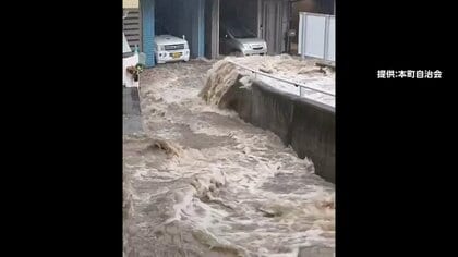【台風情報】ダブル台風、7号は午後4時奄美大島付近に　接近前から各地で冠水　長野では住宅地で土砂災害　あす関東を“連続”直撃か