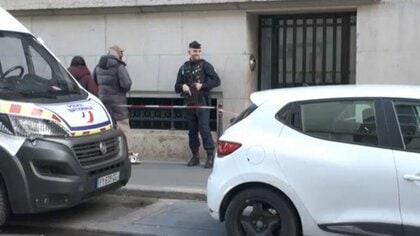 パリのアメリカ大手銀行前に爆発物設置したか　男1人を逮捕、1人逃走…対テロ当局はテロ未遂事件疑いで捜査