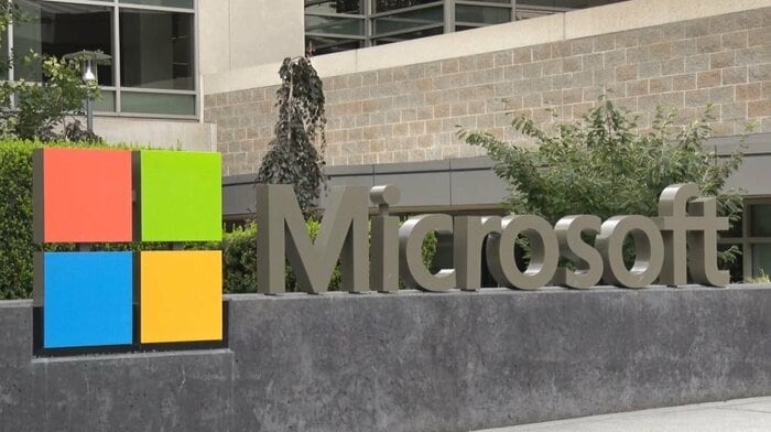 マイクロソフト・ナデラCEOは、IT大手メタの開発するAIの技術基盤を提供すると発表した
