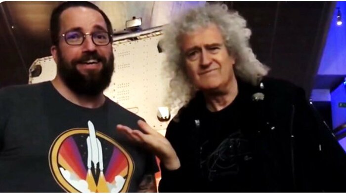 ブライアン・メイさんも登場