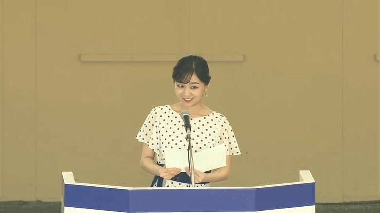 「みなさまにお会いできましたことを大変うれしく思います」　佳子さまが全日本高等学校馬術競技大会の開会式にご出席　選手を激励｜FNNプライムオンライン