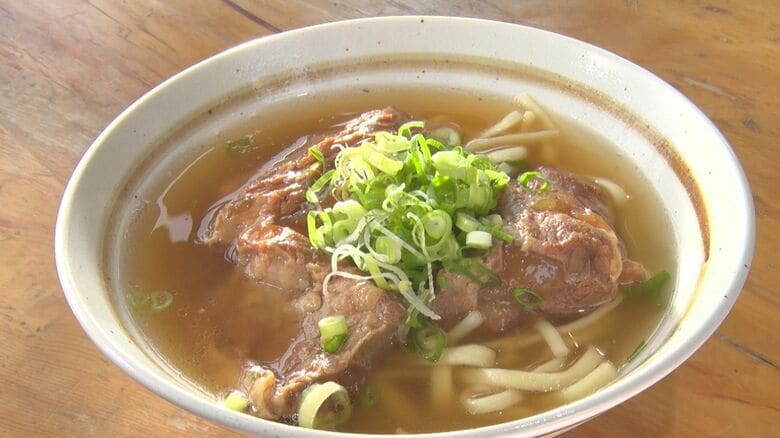 やんばる出身の店主が営む…愛知の山あいに“沖縄カフェ” 母親直伝の家庭料理や沖縄そばが客の旅心くすぐる|FNNプライムオンライン
