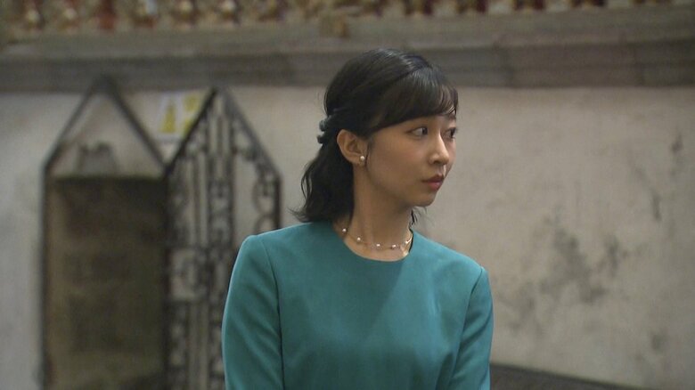 小室眞子さんも着用したエメラルドグリーンの装いの佳子さま