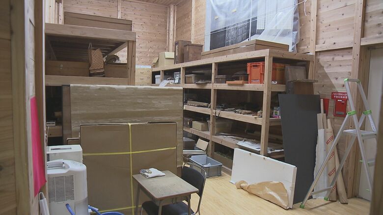 いっぱいになりつつある収蔵庫