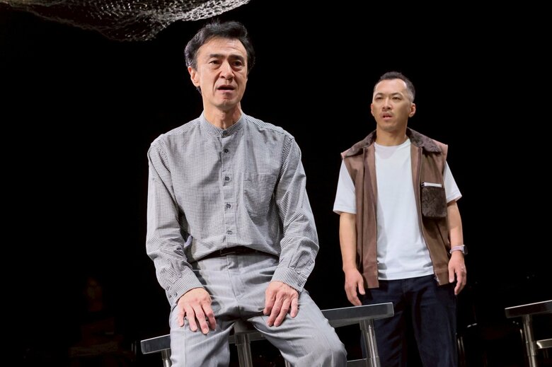 舞台「野良豚」より（撮影＝宮川舞子）