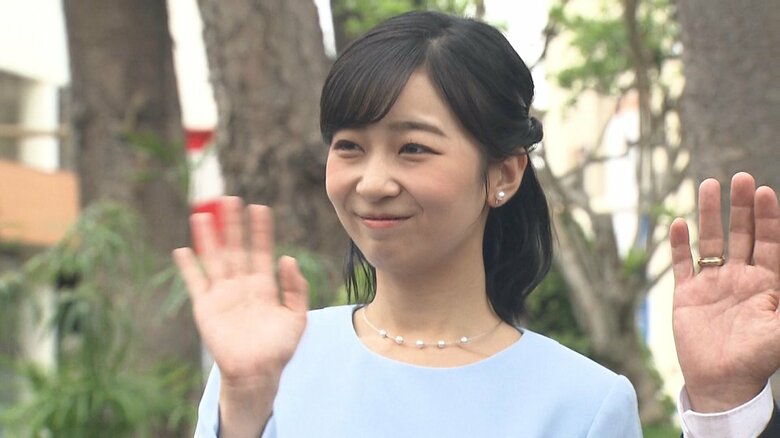 松を記念植樹される　ペルー・リマ（11月8日）