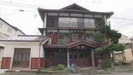 「犬神家の一族」の舞台が再出発　老舗旅館を地元出身の女性（30）が購入　2年かけ改修、1日1組限定の宿に　シンボルの階段や“犬神部屋”はそのまま　「地域の拠点に」長野・佐久市