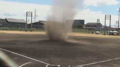 野球少年も大慌て! 試合中に“つむじ風”発生 新潟市では39日ぶりに“恵みの雨” 海上では“竜巻”を確認