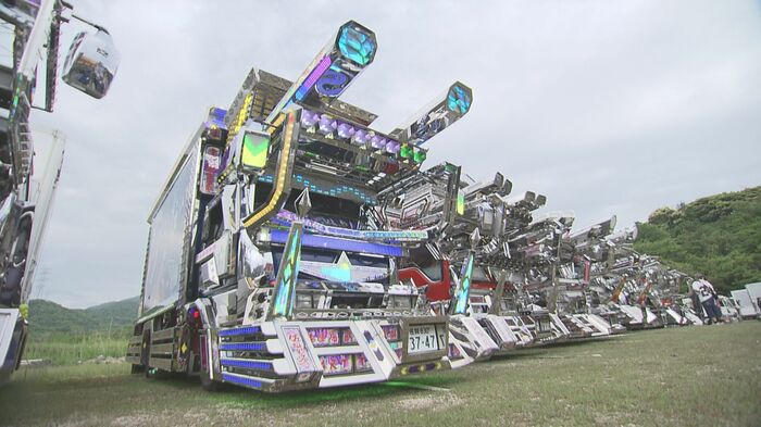 日が暮れると…さらに輝く