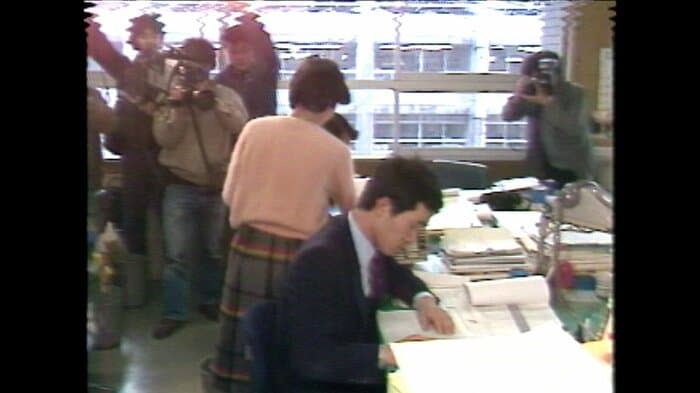 報道陣にボーナス支給を公開 1984年(昭和59年)新潟県庁