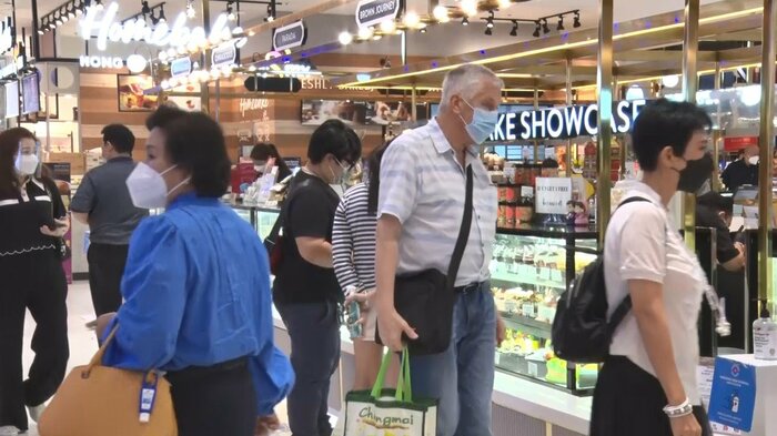 やっと街に人が戻ってきたバンコク