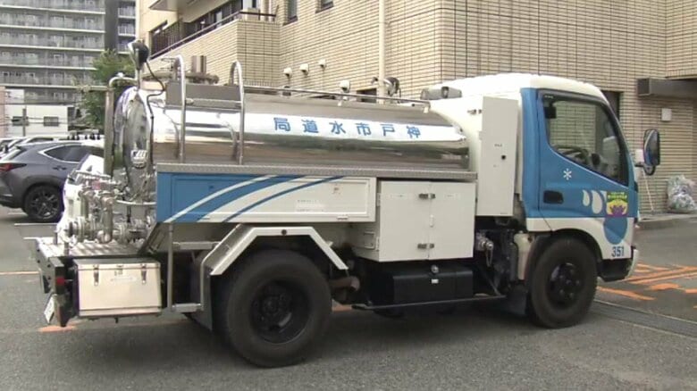 「阪神・淡路大震災を経験しているので、その時に受けた恩を少しでも返す機会をいただいていることを胸にまい進したい」　神戸市水道局が給水車と職員を熊本地震の被災地に派遣｜FNNプライムオンライン