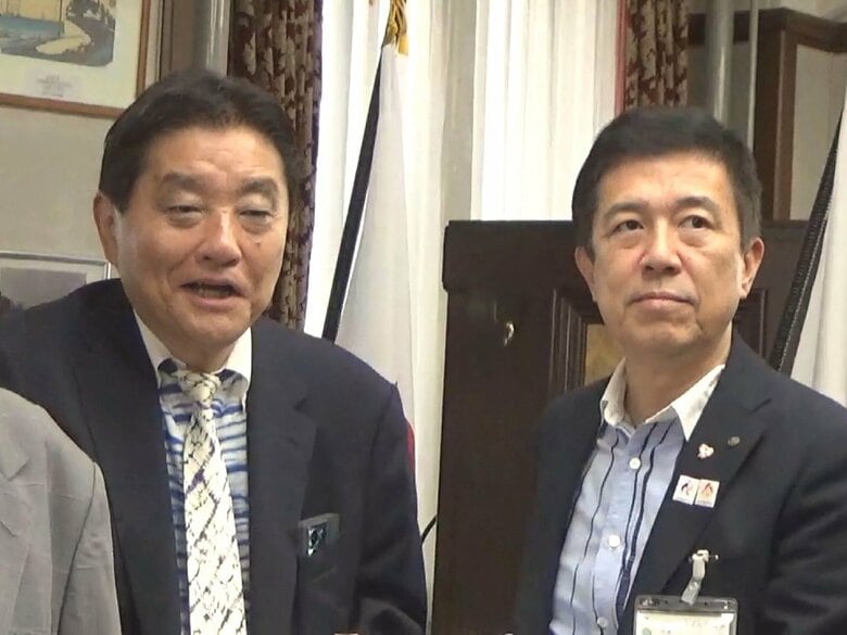 アスベスト等で一部から反対の声…名古屋市の東区役所移転計画 河村たかし前市長も“待った” 市民6102人分の署名提出｜FNNプライムオンライン