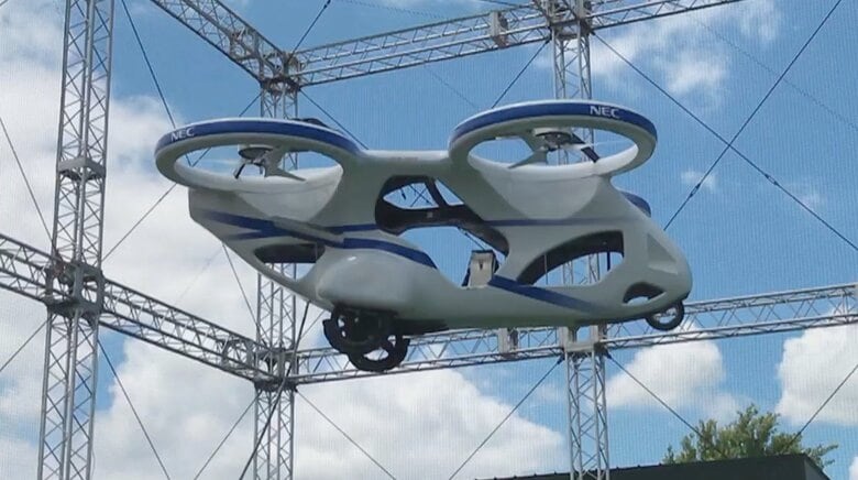 2030年“空飛ぶクルマ”がマイカーに…「電動」「自動操縦」政府が実用化へ工程表作成｜FNNプライムオンライン