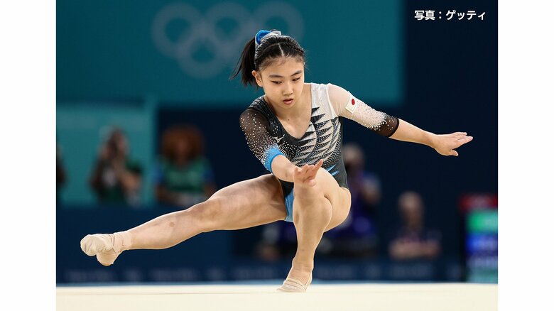 パリ五輪　体操　女子種目別ゆか決勝　岸里奈は7位｜FNNプライムオンライン