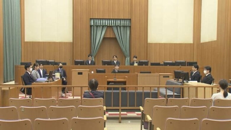 「子供と一緒に死のうと」3歳娘を浴槽に沈め殺人未遂容疑の母親が起訴内容認める 弁護側は「境界知能」を理由に情状酌量を主張【福井】|FNNプライムオンライン