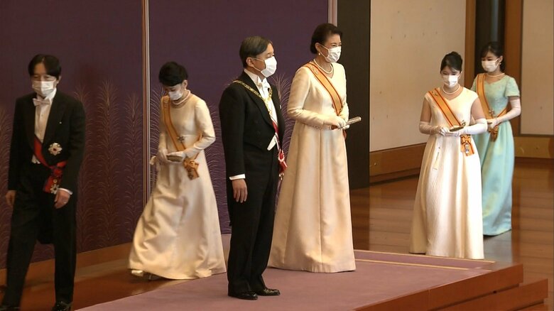 今年の新年祝賀の儀の様子。女性皇族方は3年連続でティアラの着用を控えられた。