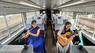 生演奏を電車内で間近に体験…JR中央線快速グリーン車で「芸術の秋」期間限定サービス 11月1日からスタート