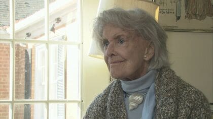 「訓練じゃない！本物の攻撃だ」14歳の少女が見た“爆弾降り注ぐ”真珠湾攻撃