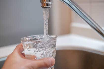 〈日本トリム 飲料水への意識調査〉2026年4月水道水質基準改正の事実を約8割が「全く知らない」と回答