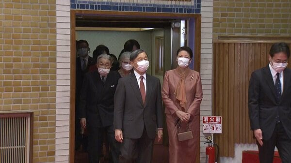 両陛下と上皇ご夫妻が皇宮警察の演奏会へ 奉祝行進曲「令和」など鑑賞