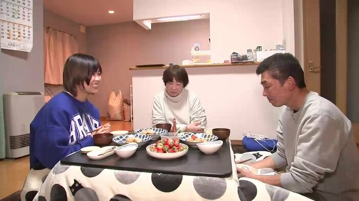 父・邦彦さんと母・まり子さん