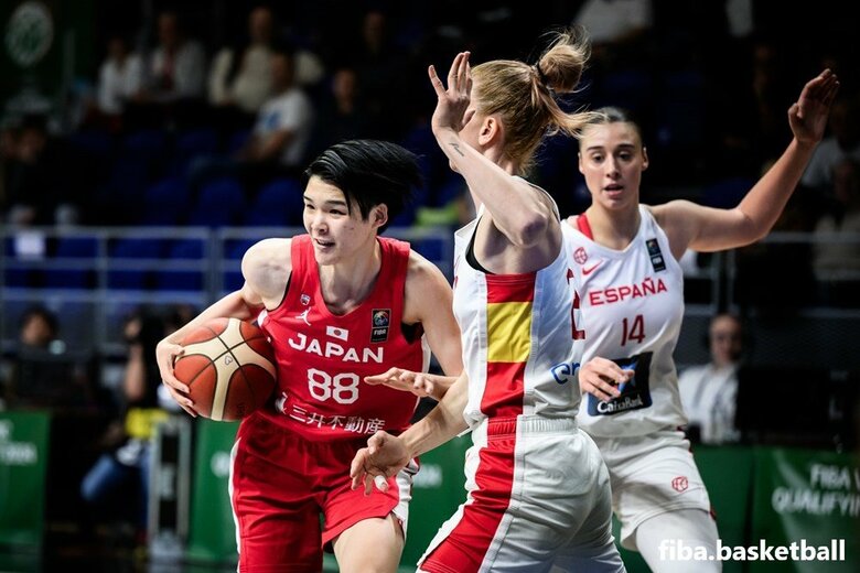 スペイン戦での赤穂ひまわり選手（8日、ハンガリー・ショプロン）