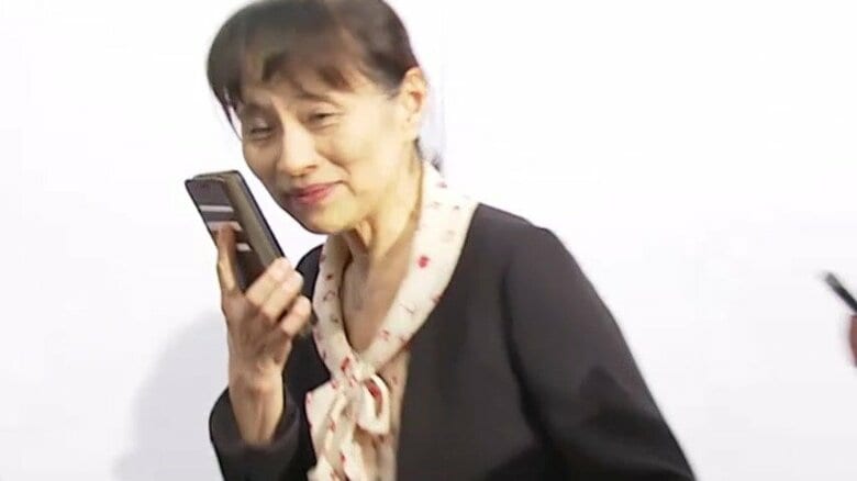 インタビューを受ける石破茂氏の妻・佳子さん