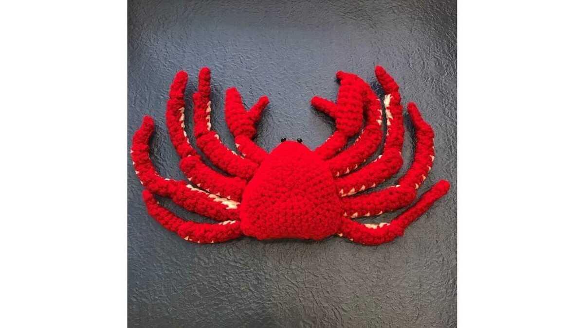 ズワイガニ のリアルなあみぐるみが話題 食べる時みたいに脚が取れるんです ズワイガニ のリアルなあみぐるみが話題 食べる時みたいに脚が取れるんです