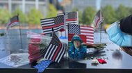9.11から20年 国民が格別の敬意を払う消防隊員たち...「忘れない」の先にあるもの